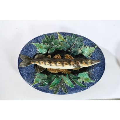 DANS LA SUITE DE PALISSY. Plat en trompe...