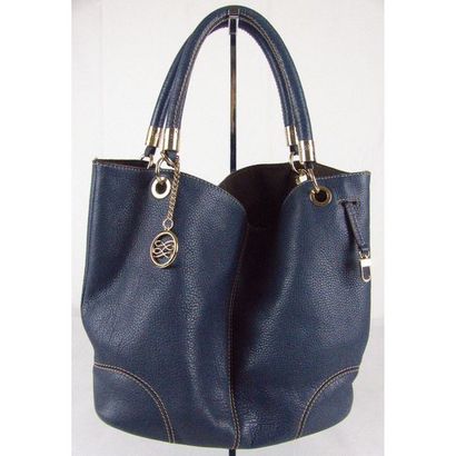LANCEL. Sac French Flair en cuir grainé bleu...