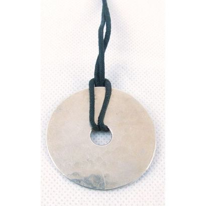 DINH VAN. Pendentif PI en argent martelé...
