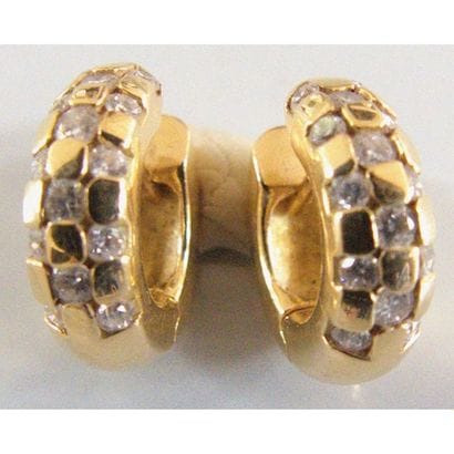 PAIRE DE BOUCLES D’OREILLES jonc en or jaune...