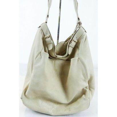 Vanessa BRUNO. Sac souple en cuir crème....