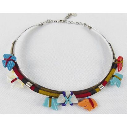 REMINISCENCE. Collier en métal argenté ras...
