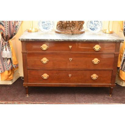 COMMODE LOUIS XVI in mahogany of rectangular...