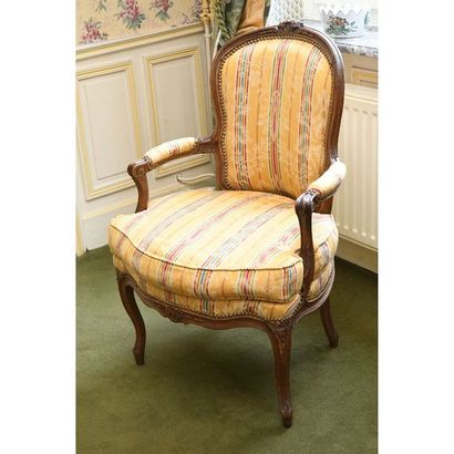Small CABRIOLET FAUTEUIL LOUIS XV in natural...