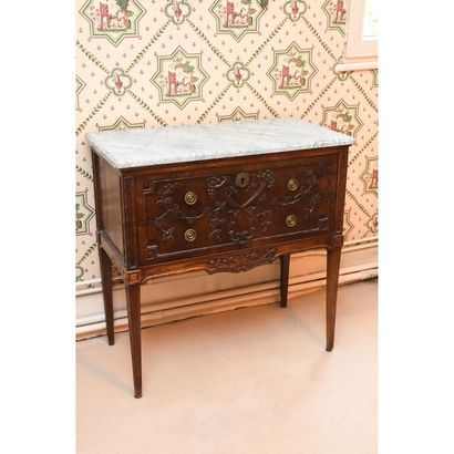 COMMODE SAUTEUSE LOUIS XVI en bois naturel...