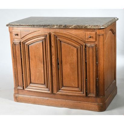 Hunting buffet LOUIS XIV in oak with a pretty...