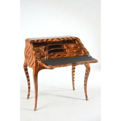 PENSION OFFICE LOUIS XV all sides curved...