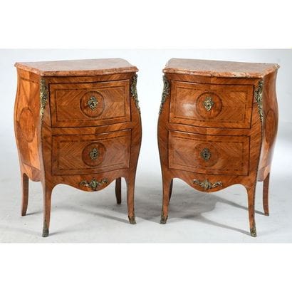 PAIR OF SMALL LOUIS XV COMMODES curved on...