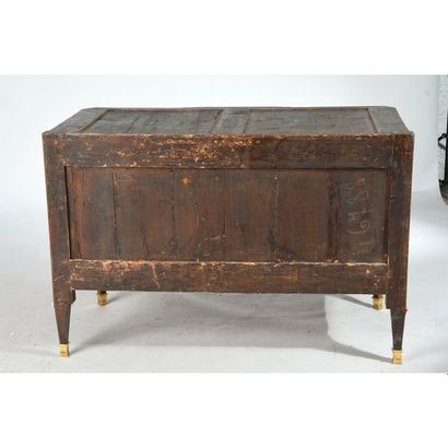COMMODE LOUIS XVI à ressaut central et ressaut...