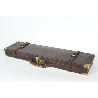 Brown leather MALETTE with brass spandrel....