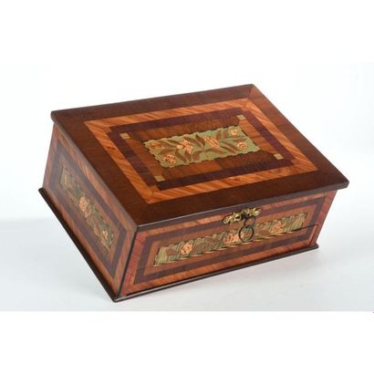 WEDDING BOX LOUIS XVI in rosewood veneer,...