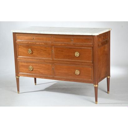 LOUIS XVI COMMODE in mahogany and mahogany...