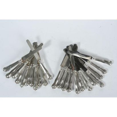 23 KNIFE KNIFES in silver, stamped Minerva...