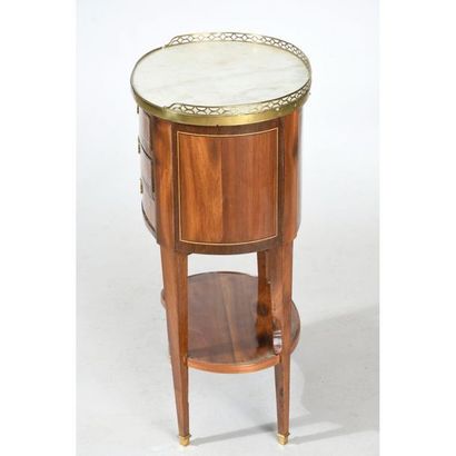 LOUIS XVI LIVING ROOM TABLE in drum form...