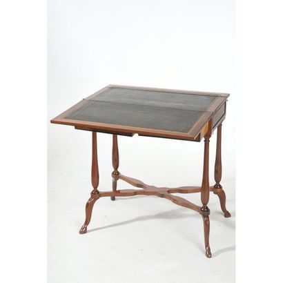 WRITING TABLE WITH TRANSITIONAL COMBINATIONS...