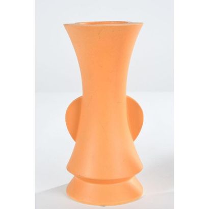DUMAS Claude. Cubing vase in orange ceramic....
