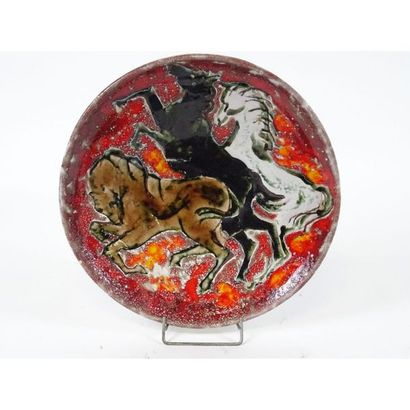 SAINT PAUL DE VENCE. Dish decorated with...