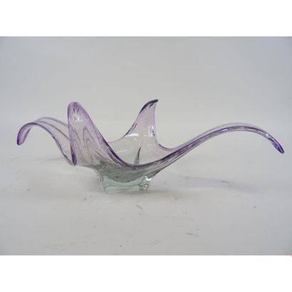 COUPE en cristal de BIOT en forme de pétale...
