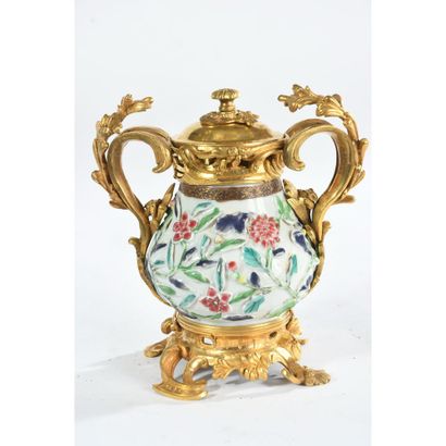 LOUIS XV COVERED POT LOUIS in porcelain of...
