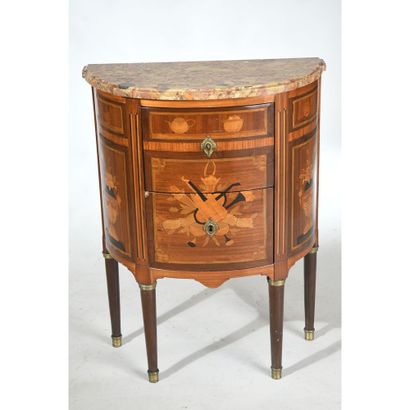 SMALL HALF LOUIS XVI COMMODE in precious...