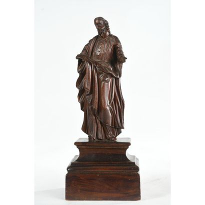 SUJET en bois représentant une figure religieuse....
