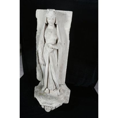 IMPORTANTE SCULPTURE en pierre calcaire blanche...