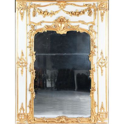 EXCEPTIONNEL TRUMEAU LOUIS XV en bois rechampi...
