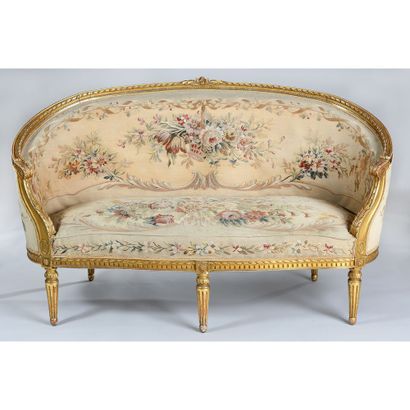 LIVING ROOM SET IN THE TASTE LOUIS XVI in...
