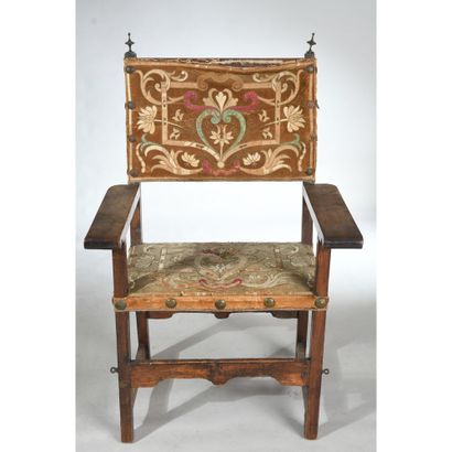 2 FALLS LOUIS XIII in natural wood with a...