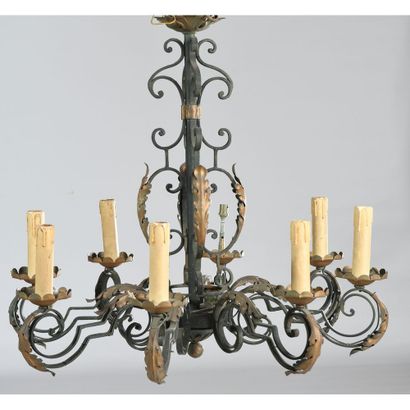 Chandelier in ironwork with 8 lights decorated...