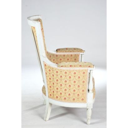 LARGE BERGERE DIRECTOIRE en bois rechampi...