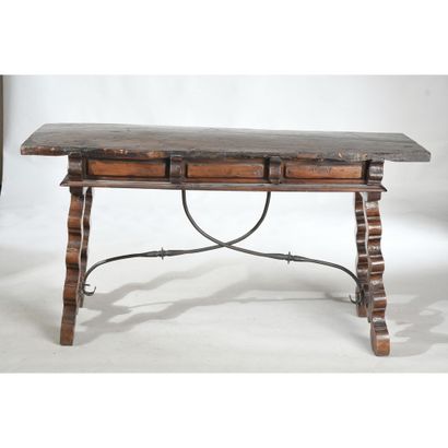 SPANISH TABLE in walnut with double twisted...
