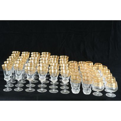SPECTACULAR DRINK SERVICE probably BACCARAT...