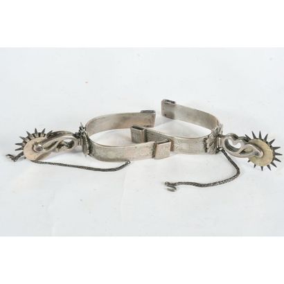 Pair of silvered bronze EPERONS engraved...