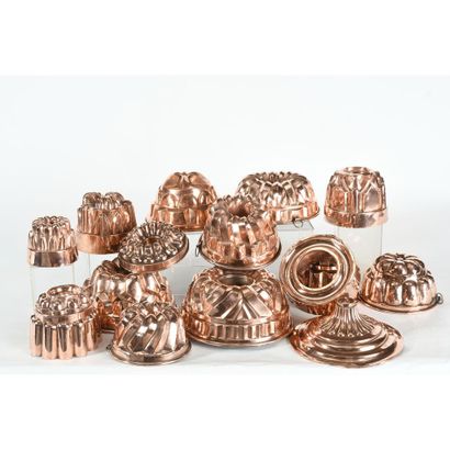 BEAUTIFUL COLLECTION OF 15 ORIGINAL FORMULA,...