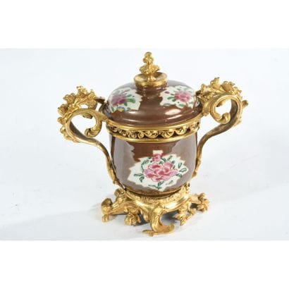 LOUIS XV COVERED POT LOUIS in porcelain of...