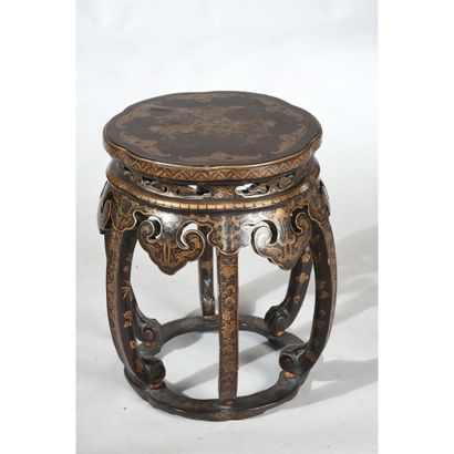 SMALL CHINESE SELLET TABOURET with an animated...