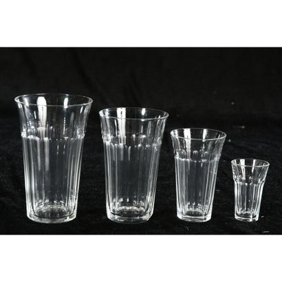 SERVICE OF GLASSES in crystal IN THE TASTE...