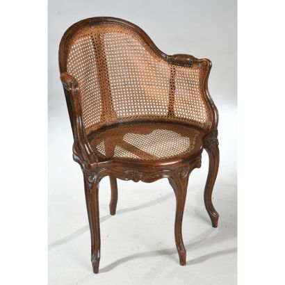 OFFICE FAUTEUIL LOUIS XV says Couillard in...
