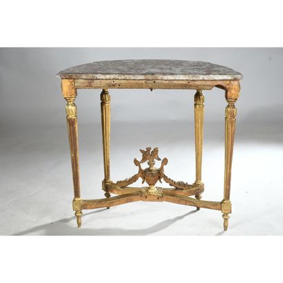 CONSOLE LOUIS XVI de forme demi-lune en bois...