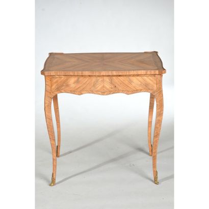 LADY'S OFFICE LOUIS XV all sides in rosewood...