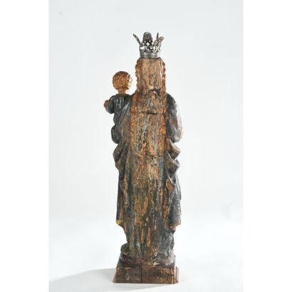 VIRGIN OF MALINES crowned in carved wood...