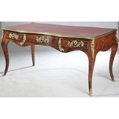 OFFICE FLAT LOUIS XV of eventful shape all...
