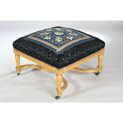 PETITE BANQUETTE DE STYLE LOUIS XVI en bois...