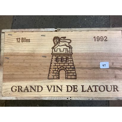 12 Btles CBO Château LATOUR, 1er GCC, 19...