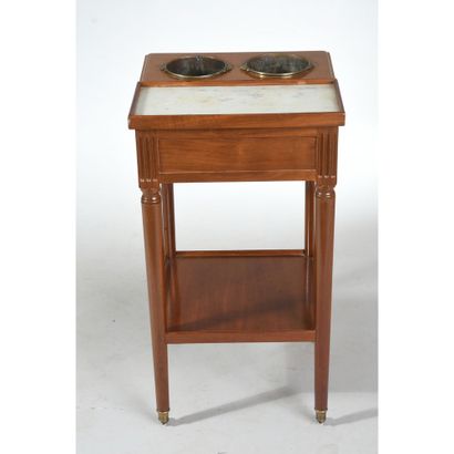 Mahogany and mahogany veneer REFRESHER LOUIS...
