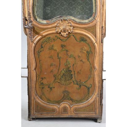 BEAUTIFUL CHAIR WITH PORTER LOUIS XV in gilded...
