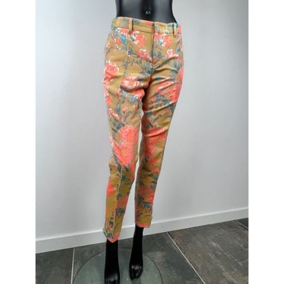 PTOW New-York. Golden beige cotton blend...