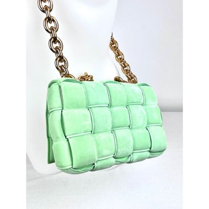 BOTTEGA VENETA. CHAIN CASSETTE
