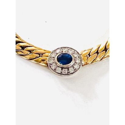 NECKLACE in yellow gold 750°/°° flattened...
